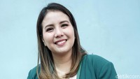 Tenang saja Tya, kamu tetap cantik kok! Pool/Palevi S/detikFoto.