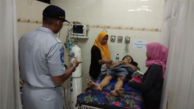 Pemotor yang ditabrak Burhanuddin menjalani rawat inap di RS Ibnu Sina.