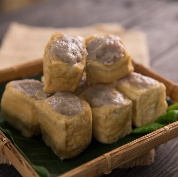 traditional indonesian food. asian culinary tahu bakso