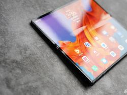 Lebih Dekat dengan Ponsel Sultan Huawei Mate Xs Harga Rp 38 Juta