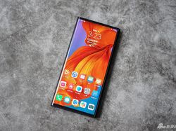 Lebih Dekat dengan Ponsel Sultan Huawei Mate Xs Harga Rp 38 Juta