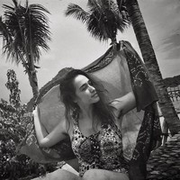 Di Instagramnya, Alexandra Gottardo bahkan tak malu memamerkan bulu ketiaknya. Sudah dari dulu banget. Itu something that naturally happens, ujar wanita yang akrab disapa Alex itu di podcast Podkesmas yang digawangi oleh Imam Darto, Omesh, Surya Insomnia, dan Angga Nggok.  Foto: dok. Instagram