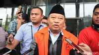Saiful Ilah ditetapkan KPK sebagai tersangka terkait penerimaan suap dalam proyek infrastruktur. Selain Saiful, KPK menetapkan tersangka lainnya sebagai penerima yaitu Kadis PU Bina Marga dan SDA Sidoarjo Sunarti Setyaningsih; PPK di Dinas PU Bina Marga dan SDA Sidoarjo Judi Tetrahastoto; dan Kabag ULP Sanadjihitu Sangadji. Sedangkan tersangka pemberi yang dijerat yaitu Ibnu Ghopur dan Totok Sumedi.