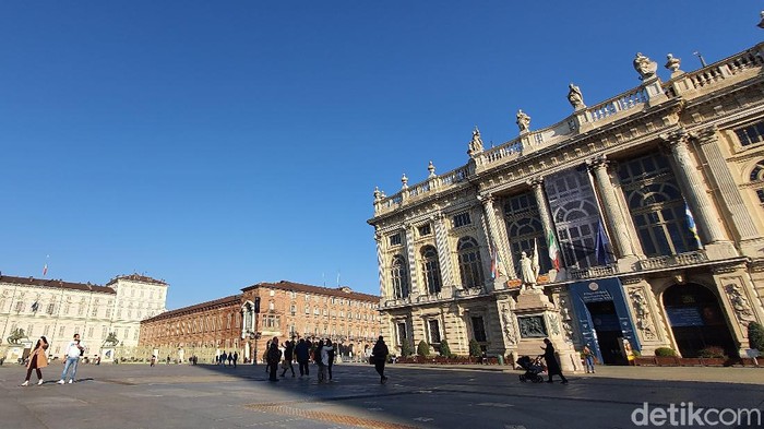 Kota Turin sepi