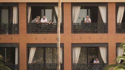 Ada 1 Orang Positif Corona, Ribuan Tamu Hotel di Spanyol Dikarantina