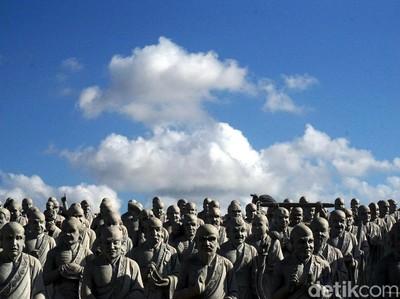 Vihara 1.000 Patung dengan Wajah Unik di Tanjungpinang