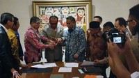Kesepakatan ini ditandatangani Ketua DPN Peradi Fauzi Yusuf Hasibuan, Junifer Girsang dan Luhut Pangaribuan di Jakarta. 