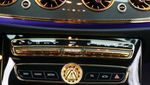 Penampakan Modifikasi Mercedes-Benz Sultan Belapis Emas Berlian