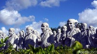 Arahat bisa berwujud berbagai macam ekspresi karena merupakan gambaran dari berbagai sifat dan karakter manusia. Ada yang berekspresi bahagia, tersenyum, marah, sedih, lucu, konyol dan masih banyak lagi ekspresi lainnya. (Wahyu Setyo/detikcom)
