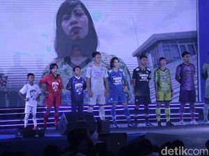 Persib Bandung Rilis Skuad Sekaligus Pamerkan Jersey Baru
