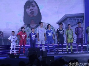 Persib Bandung Rilis Skuad Sekaligus Pamerkan Jersey Baru