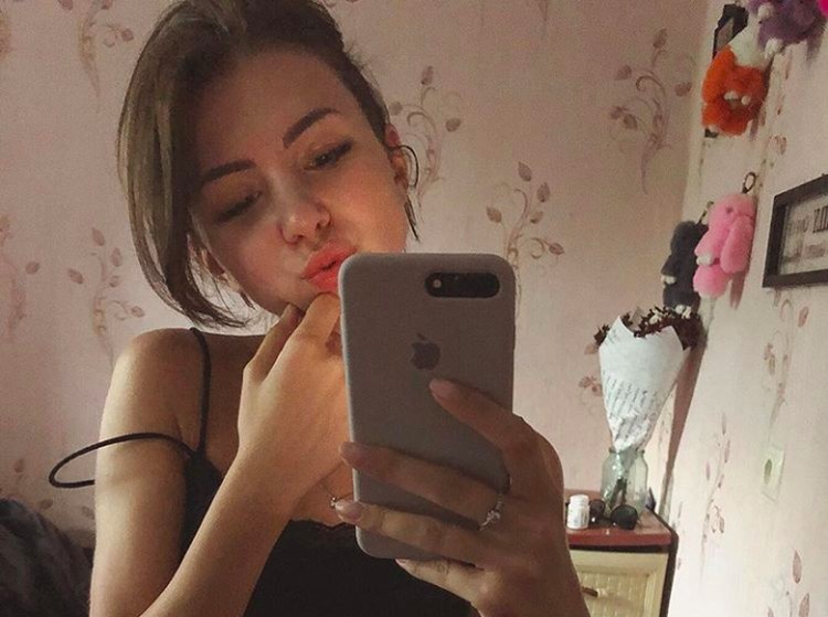 Anastasiya Zichenko Anastasiya Zichenko