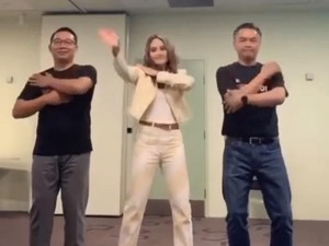 Jabar Hari Ini: Kang Emil Joget TikTok Dikritik Netizen-Delis Tewas Dibunuh