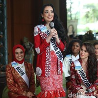 Malam puncak Pemilihan Puteri Indonesia 2020 akan digelar di Jakarta Convention Center pada Jumat (6/3/2020). Miss Universe 2019 Zozibini Tunzi, Miss International 2019 Sireethorn Leearamwat dan Miss Supranational 2019 Anntonia Porsild akan menghadiri acara tersebut. Foto: Agung Pambudhy