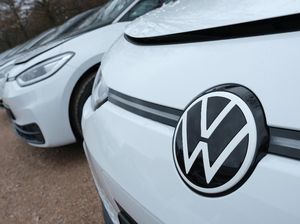 Bahlil Sebut Volkswagen Kepincut Bangun Pabrik Olahan Nikel di RI