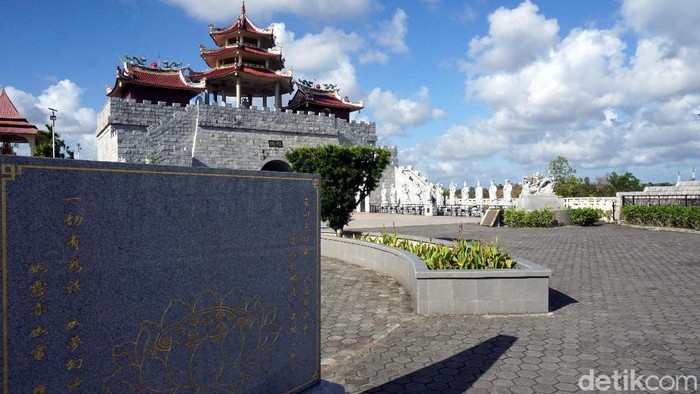 Vihara 1.000 Wajah Vihara Ksitigarbha Bodhisattva di Tanjungpinang