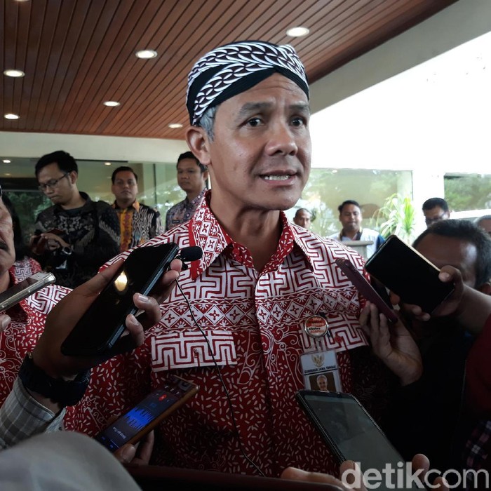 Ganjar Pranowo di Rakornas Pengawasan Kearsipan di Solo, 26/2/2020