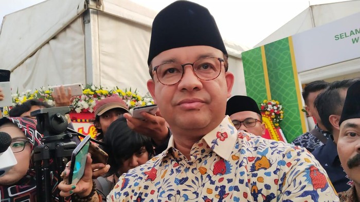 Gubernur DKI Anies Baswedan