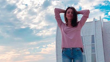 Di sisi lain, pemerintah lokal Wuhan memperkenalkan aturan baru yang mencegah warga meninggalkan gedung tanpa izin khusus. Anastasiya belum mendapat izin itu sehingga ia terancam kekurangan makanan. Foto: Instagram