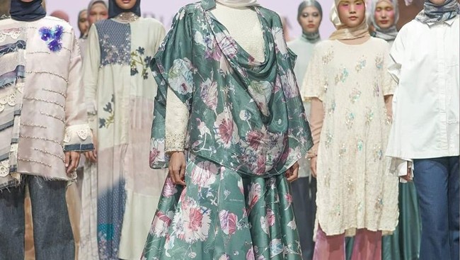 Desainer Lokal Digempur Corona