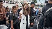 Ayu Ting Ting saat ditemui di studio Trans TV, Kapten Tendean, Jakarta Selatan. Pool/Palevi S/detikFoto.