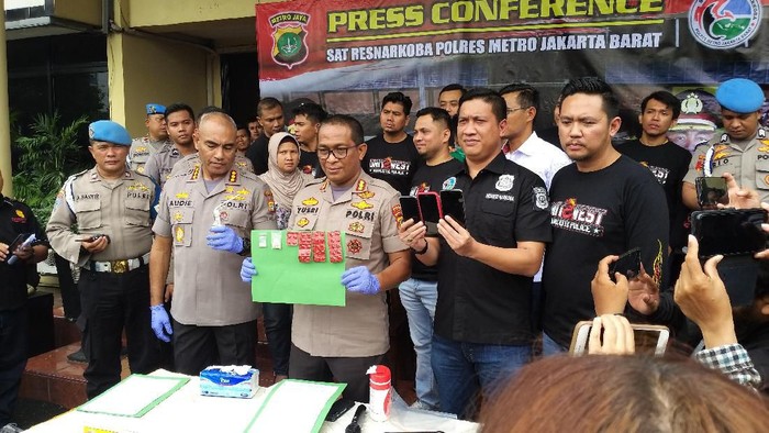 Vitalia Sesha Rilis penangkapan Vitalia Sesha