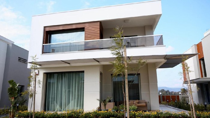 Luxury holiday villas.