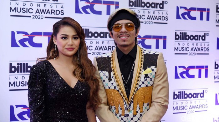 Aurel Hermansyah dan Atta Halilintar Aurel Hermansyah dan Atta Halilintar saat ditemui di kawasan Kebon Jeruk.