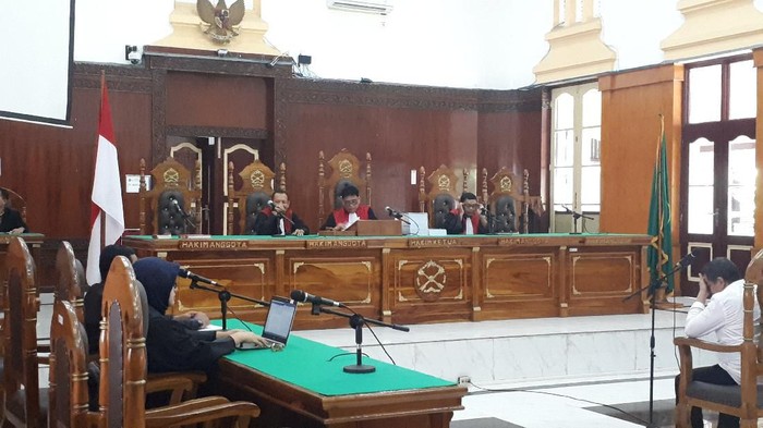 Penyuap Dzumi Eldin divonis