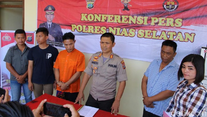 Polisi tangkap suami yang tusuk kemaluan istri karena curiga selingkuh (Ahmad Arfah/detikcom)
