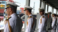 Salah satu agenda yang direncanakan oleh kedua pihak untuk menyambut 70 tahun hubungan diplomatik adalah kunjungan antara kapal kedua negara.