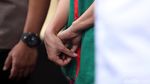 Vitalia Sesha Digiring di Polres Jakbar