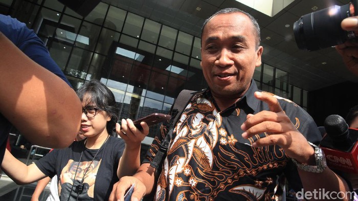 Penyidik KPK memanggil Kalapas Kembangkuning, Cilacap, Unggul Widyo Saputro jadi saksi terkait kasus dugaan suap Kalapas Sukamiskin Wahid Husein.