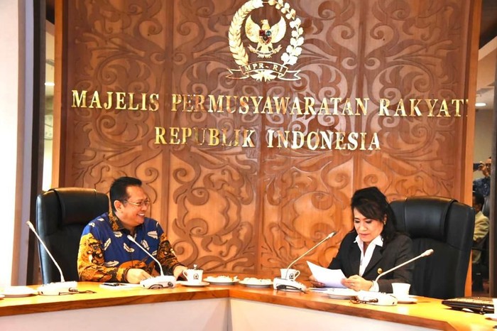MPR RI