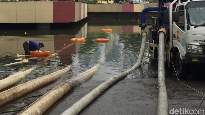 Underpass Kemayoran Banjir (Tiara/detikcom)