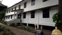 Para ABK akan terlebih dahulu menjalani tes kesehatan dan setelah itu baru pukul 14.00 WIB KRI Dr. Soeharso (SHS) akan bertolak ke Pulau Sebaru, Kepulauan Seribu, Jakarta. 