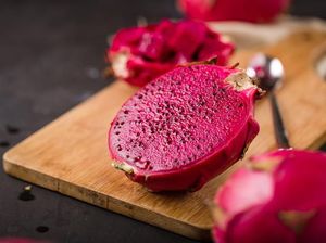 Kalori Buah Naga dan Manfaatnya Saat Dikonsumsi Pagi Hari