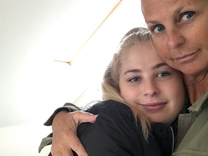 Ulrika Jonsson dan putrinya.