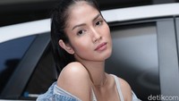 Aulia Sarah saat ditemui di kediamannya di kawasan Kembangan, Jawa Barat belum lama ini.
