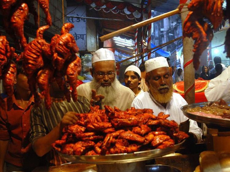 Jajanan Kaki Lima di Mumbai yang Laris Manis Meski Dicap Tak Higienis