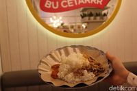 Sedap Beraroma, Nasi Ayam Kecombrang Ada di 5 Tempat Ini