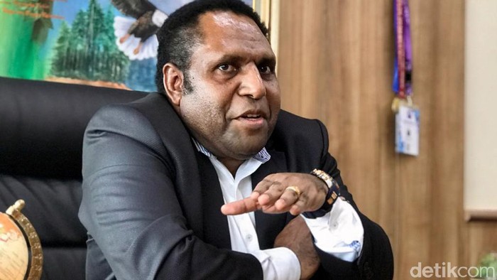 Anggota DPR RI dari dapil Papua, John Siffy Mirin