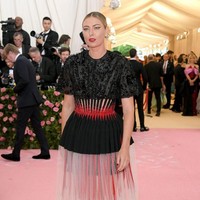 Maria Sharapova muncul di MET Gala 2019. Gaun Givenchy Haute Couture menjadi pilihannya kali ini. (Foto: Getty Images)