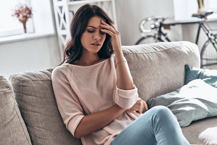 Penyebab sakit kepala sebelah kiri. Foto: iStock Penyebab sakit kepala sebelah kiri. Foto: iStock