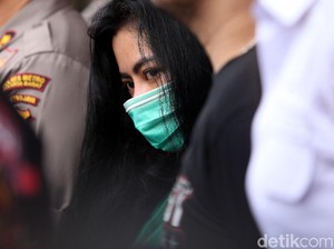 Polisi Sebut Vitalia Sesha dan Pacar Tinggal Bareng di Apartemen Jakut