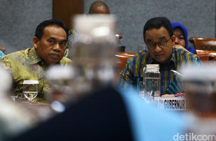 Anies dan Komisi X DPR Raker Bahas Revitalisasi TIM Gubernur DKI Jakarta Anies Baswedan hadir dalam rapat dengar pendapat (RDP) dengan Komisi X di Gedung DPR, Jakarta, Kamis (27/2/2020). Rapat membahas revitalisasi Taman Ismail Marzuki (TIM).