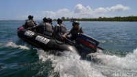 Badan Keamanan Laut (Bakamla) zona maritim tengah menggelar simulasi penanganan kapal nelayan asing di perairan Serei, Minahasa Utara, Sulawesi Utara.