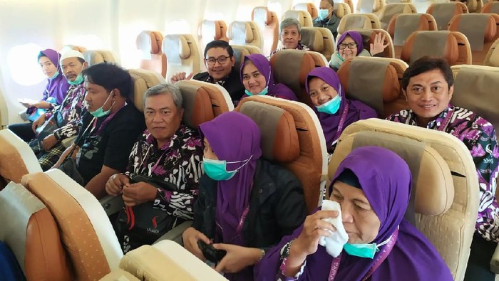 19 jemaah umroh shafira balik ke indonesia