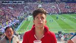 Pesona Keren Youtuber Rudy Mancuso Saat Ngopi Santai