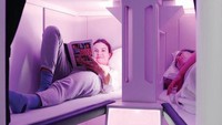 Nantinya pod bed akan ditempatkan di tengah kabin pesawat. Dengan ukuran kasur 200x58m pod bed ini hanya bisa diisi oleh 6 orang . Fasilitas berupa bantal, seprai, selimut, penutup telinga dan tirai penutup. (Air New Zealand)